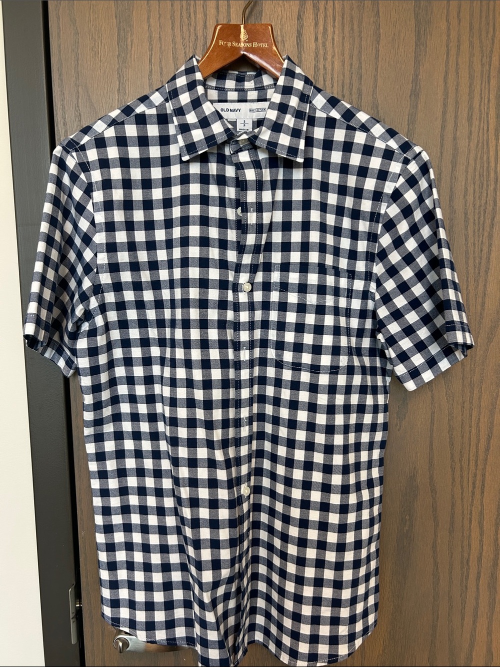 Old Navy Navy and White Gingham Short-Sleeve Button-Down Shirt